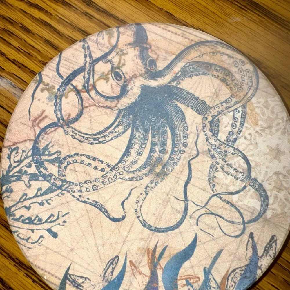 Vintage Set of 4 Octopus Coasters - Picture 7 of 7